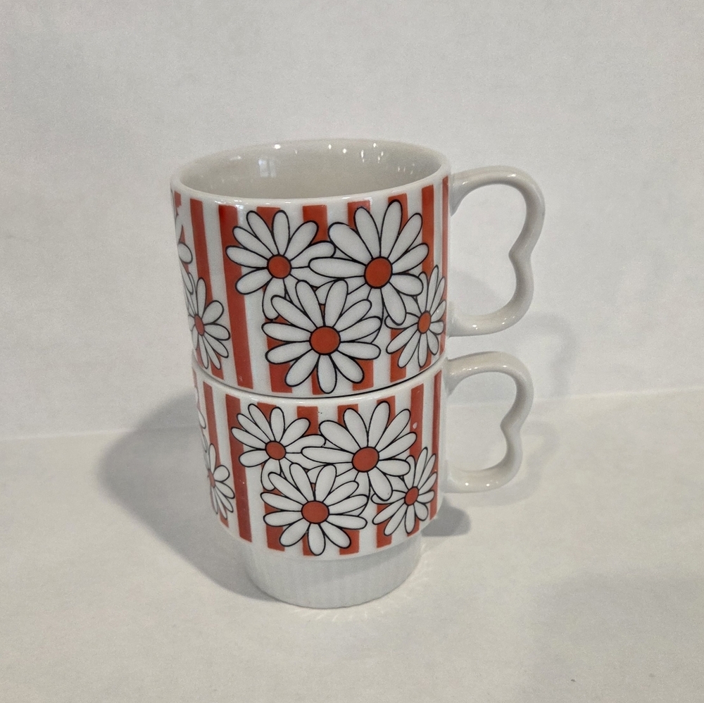 Vtg Japan Stacking Cups Red Stripe Daisy Set 2